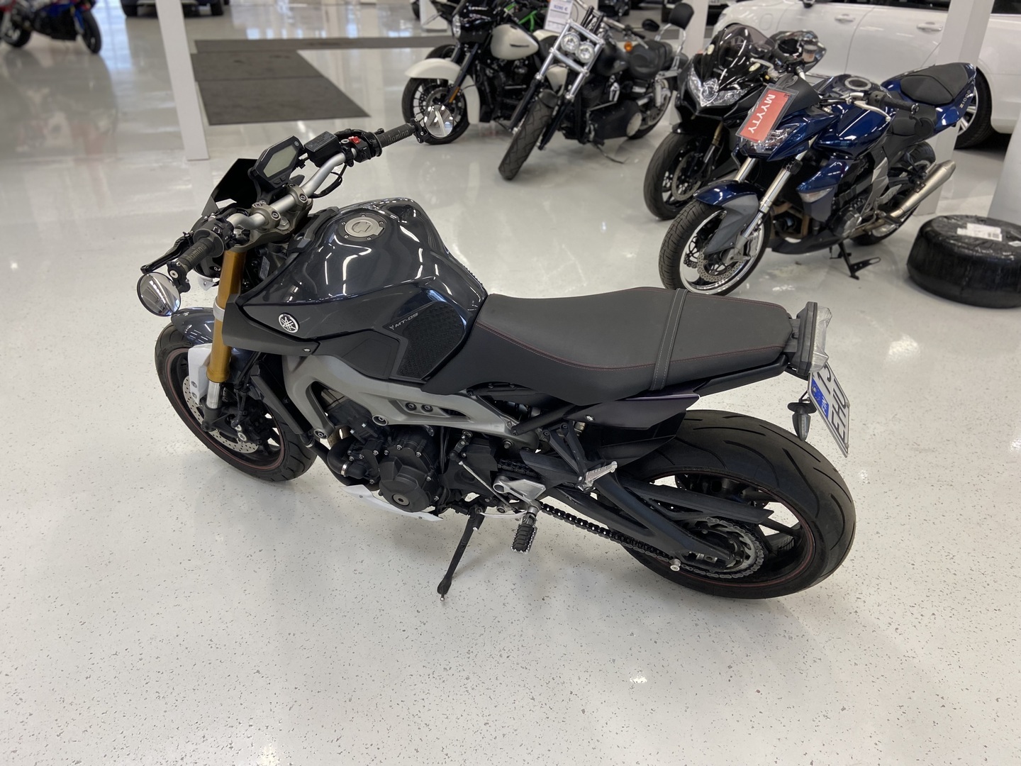 Yamaha - MT-09 - // ABS / 3x-avain / ZARD // - Moottoripyörä