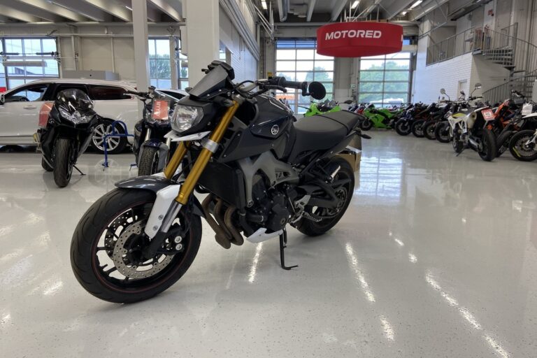 Yamaha - MT-09 - // ABS / 3x-avain / ZARD // - Moottoripyörä