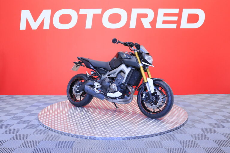 Yamaha - MT-09 - // ABS  / ZARD / Tangonpää peilit // - Moottoripyörä
