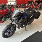 Yamaha - MT-09 - // Suomi-pyörä /  K-tech iskari / Akrapovic Kokoputki / Laukut // - Moottoripyörä