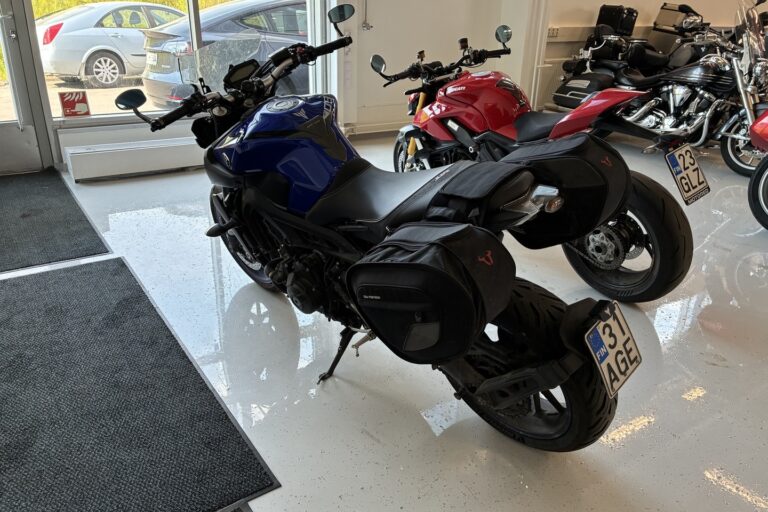Yamaha MT-09