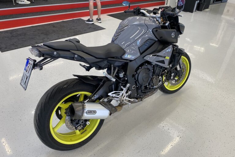 Yamaha MT-10