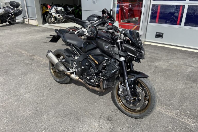 Yamaha MT-10