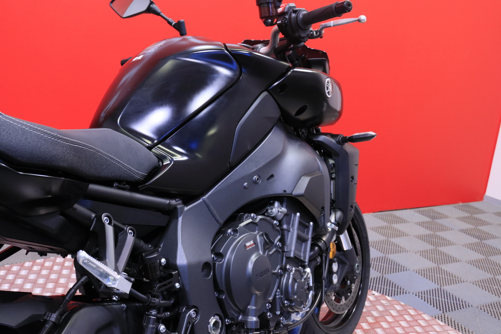 Yamaha - MT-10 - JUURI SAAPUNUT // Suomi-pyörä / QS / TCS // - Moottoripyörä