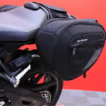 Yamaha - MT-10 - // Akrapovic / Shifter / Vakkari / Laukut // - Moottoripyörä
