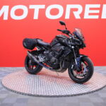 Yamaha - MT-10 - // Akrapovic / Shifter / Vakkari / Laukut // - Moottoripyörä