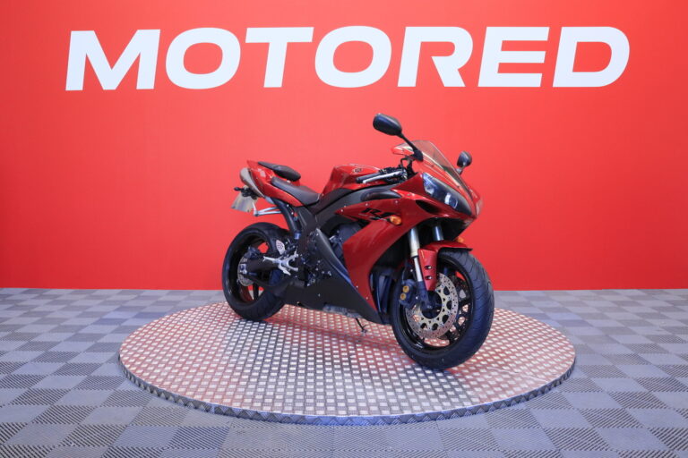 Yamaha - YZF-R1 - // Suomipyörä / Siistikuntoinen / Hyvät renkaat // - Moottoripyörä
