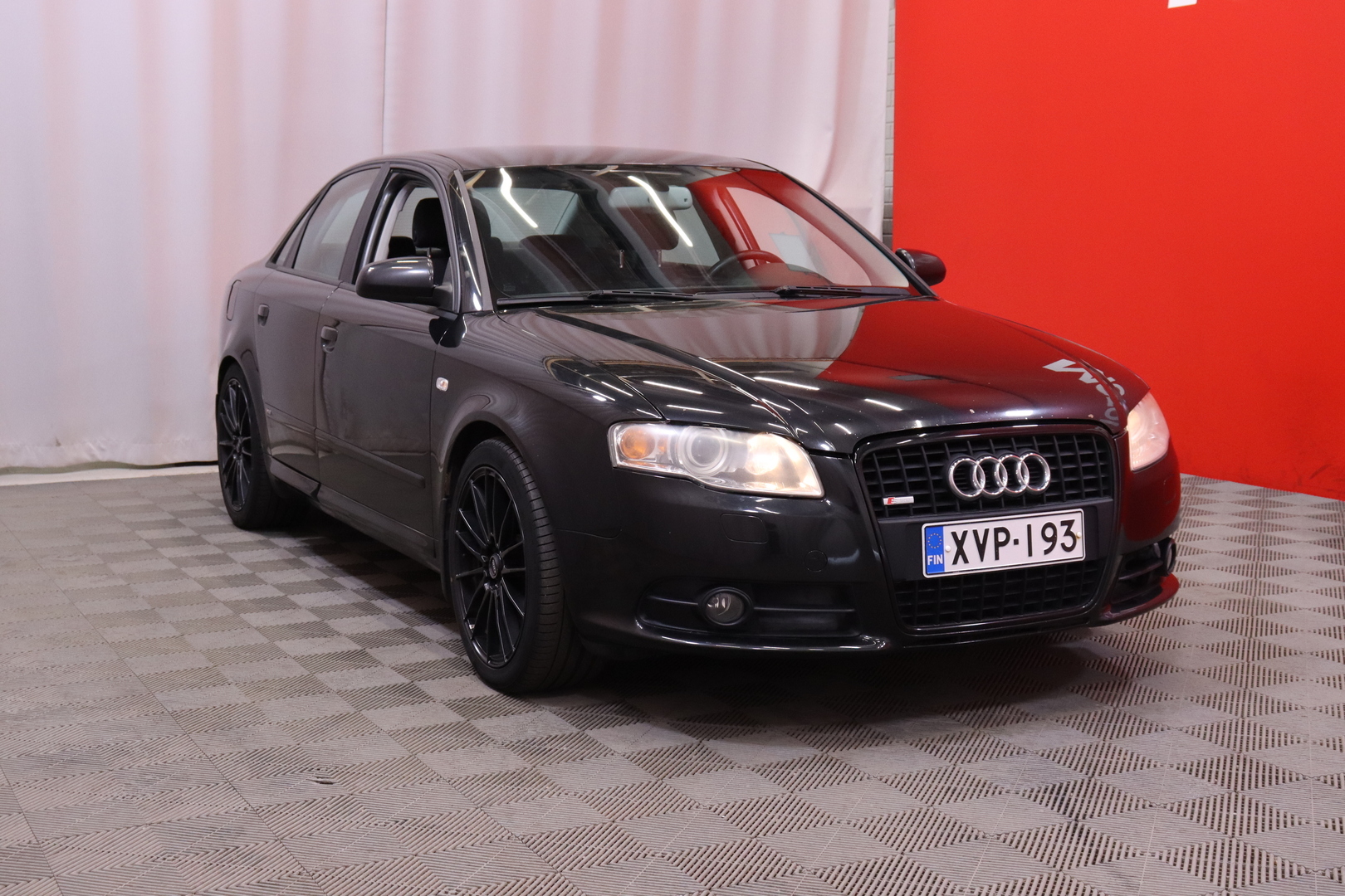 Audi - A4 - AUDI A4 Sedan (AA) 4ov 1980cm3 - Sedan