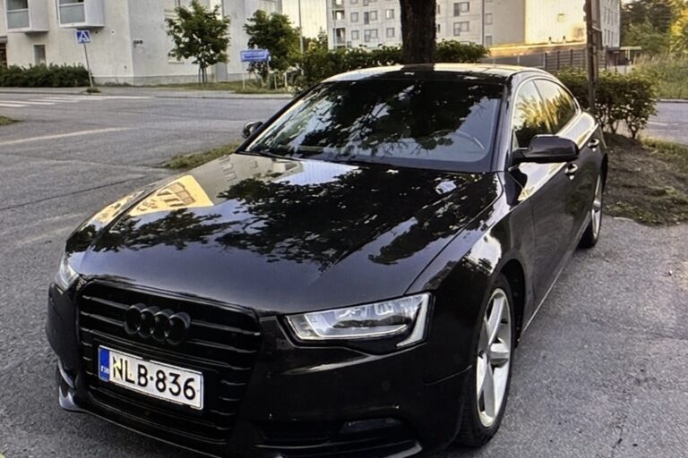 Audi - A5 - Sportback Business 2,0 TDI DPF 105 kW multtronic-autom. - Viistoperä