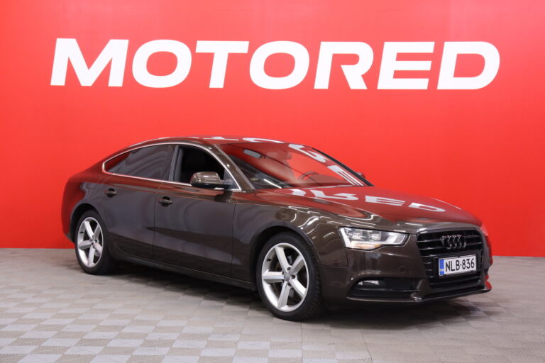 Audi - A5 - Sportback Business 2,0 TDI DPF 105 kW multtronic-autom. // Bang & Olufsen / Kattoluukku / Vakkari / P.tutka // - Viistoperä