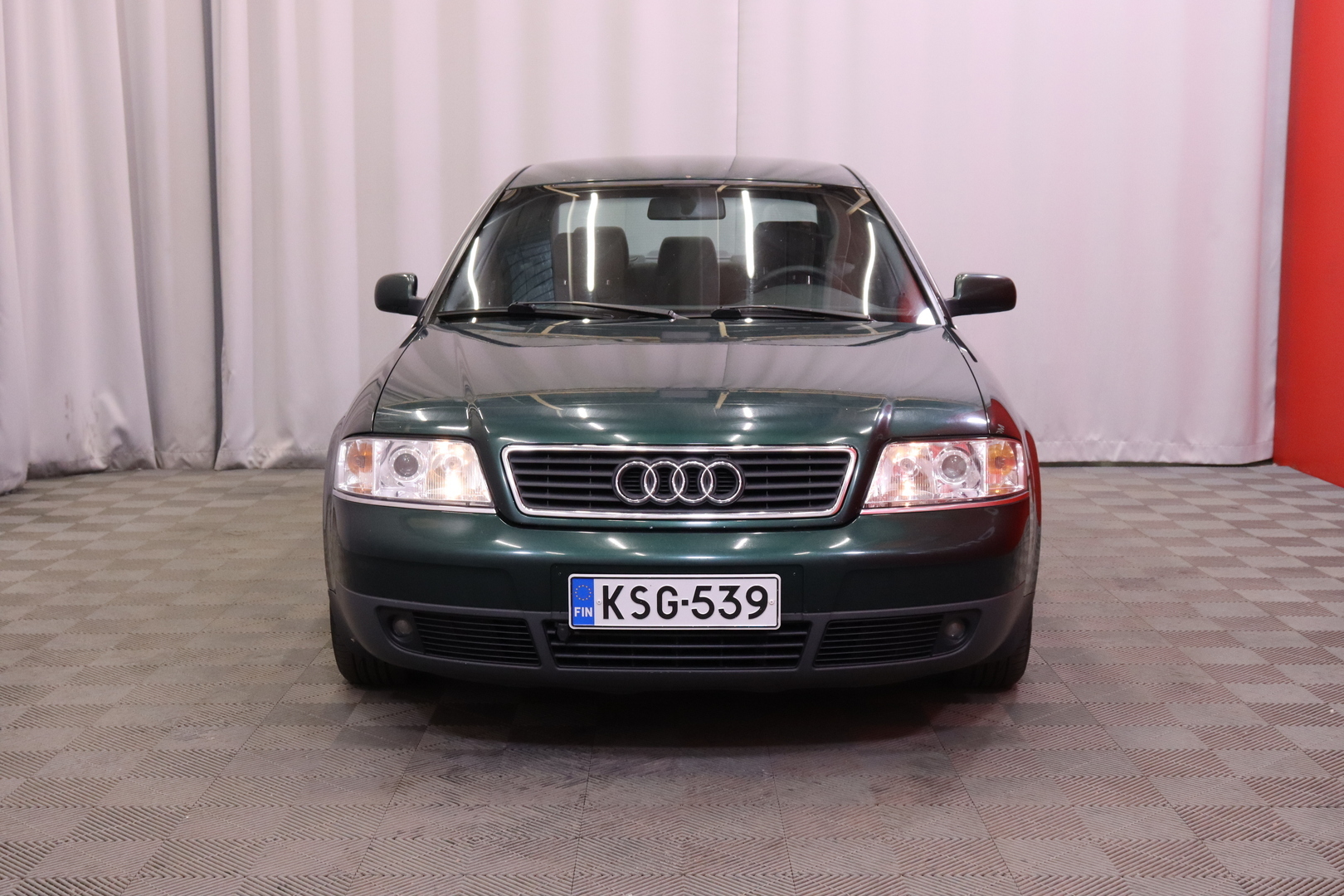Audi - A6 - 4D SEDAN A6 2.4-4B/275 // MYYDÄÄN HUUTOKAUPAT.COM ! // - Sedan