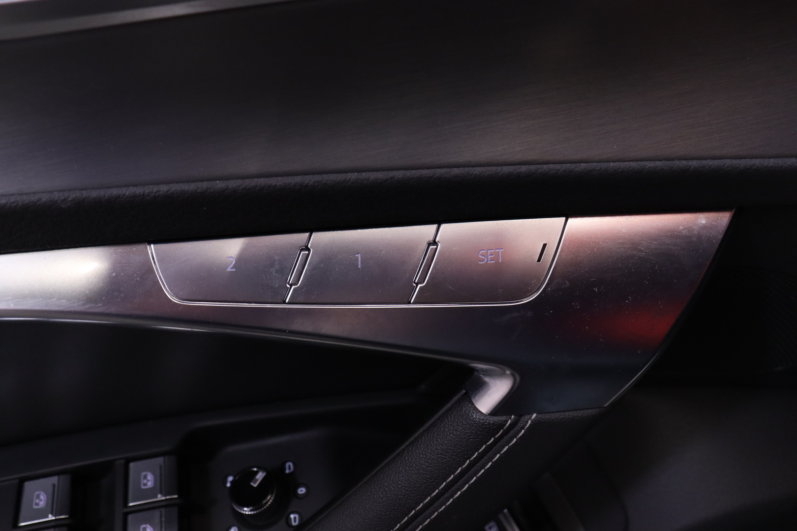 Audi - A6 - Avant Business Sport 55 TFSI e quattro S tronic Electrified Edition - Farmari