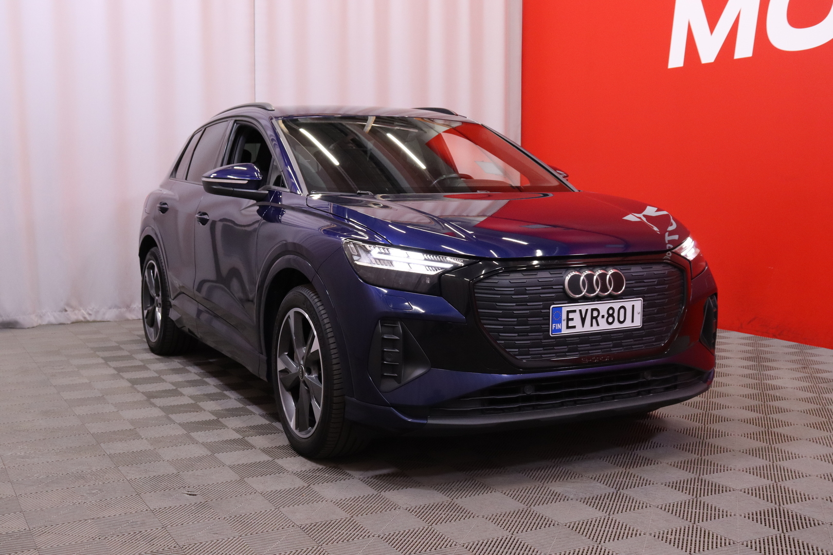 Audi - Q4 e-tron - 50 quattro // Matrix LED / Sonos Audio / ACC / Muistipenkki / Kamera / Sporttipenkit // - Farmari