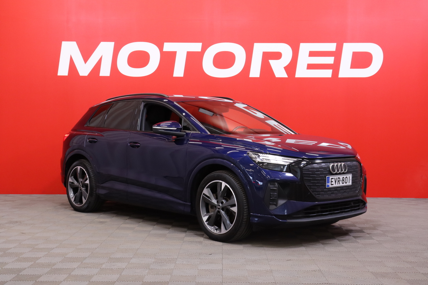 Audi - Q4 e-tron - 50 quattro // Matrix LED / Sonos Audio / ACC / Muistipenkki / Kamera / Sporttipenkit // - Farmari