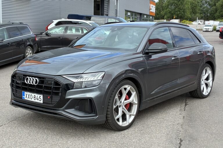 Audi - Q8 - 60 TFSI e 340 kW quattro tiptronic S Line - Maastoauto