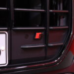 Audi - Q8 - 60 TFSI e 340 kW quattro tiptronic S Line - Maastoauto