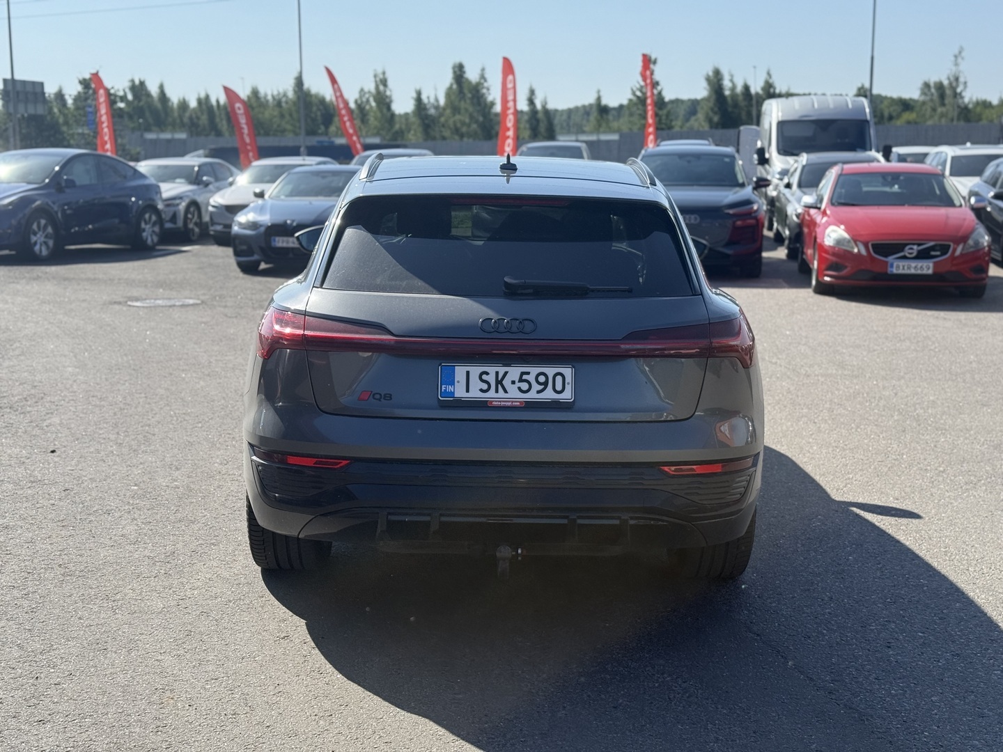 Audi - Q8 e-tron - SUV 50 Land of quattro S Line - Maastoauto