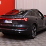 Audi - e-tron - Sportback 55 // 360°, Nahkapenkit, Bluetooth / Ambient / Panorama // - Maastoauto