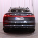 Audi - e-tron - Sportback 55 // 360°, Nahkapenkit, Bluetooth / Ambient / Panorama // - Maastoauto