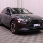 Audi - e-tron - Sportback 55 // 360°, Nahkapenkit, Bluetooth / Ambient / Panorama // - Maastoauto