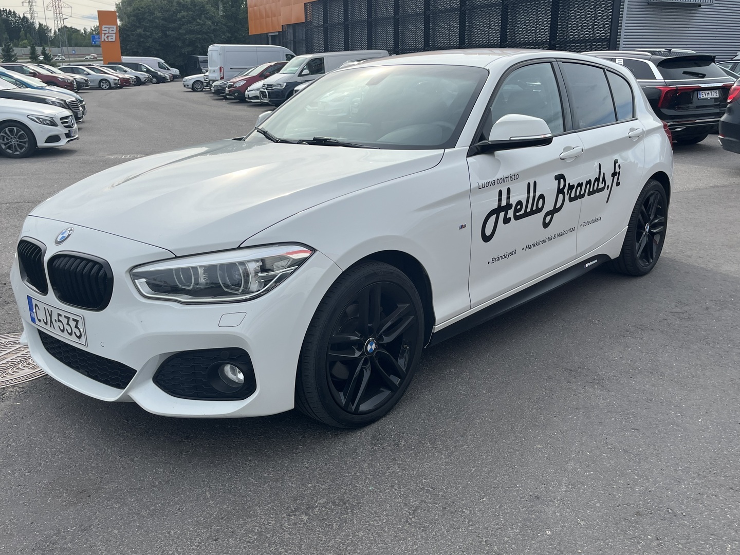 BMW - 120 - F20 LCI Hatchback 120d xDrive Business M Sport / Suomi-auto / LED / Webasto / H&K / CarPlay / Comfort access - Viistoperä