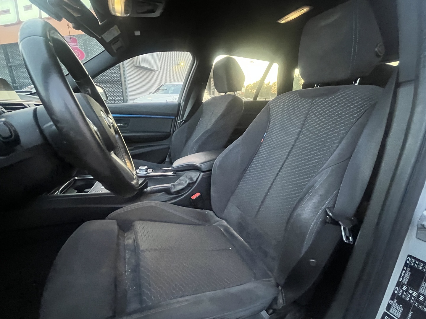 BMW - 320 - F31 Touring 320d A xDrive Business M Sport Edition - Farmari
