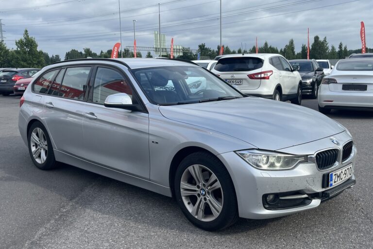 BMW 320