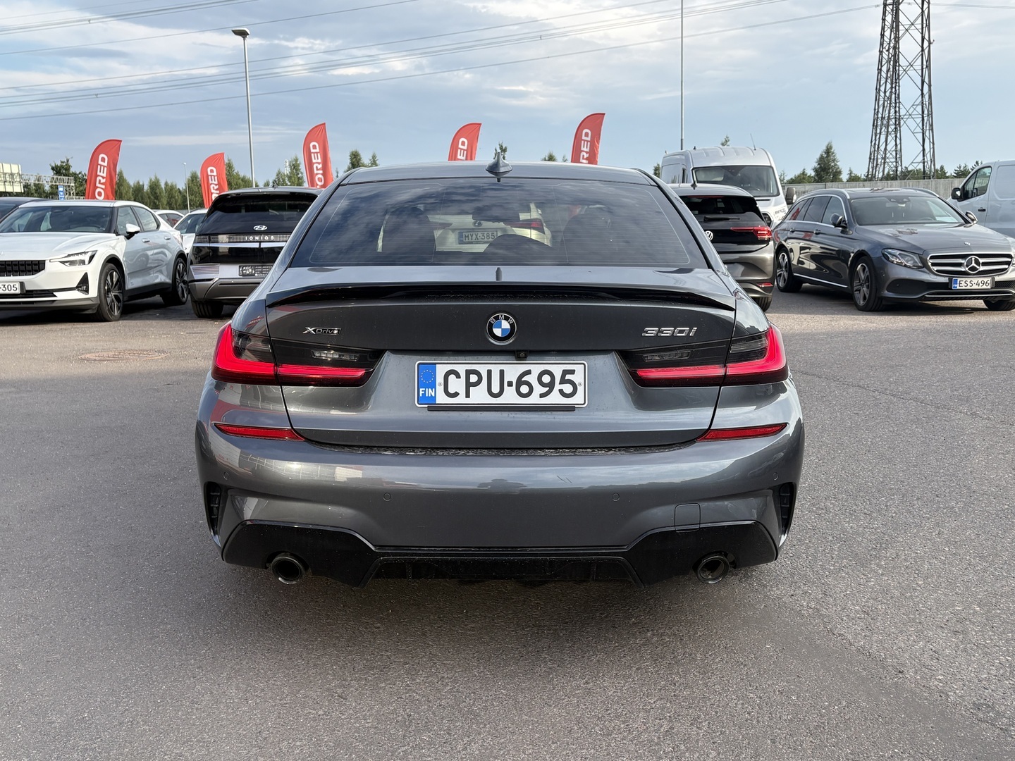 BMW - 330 - G20 Sedan 330i A xDrive Business M Sport - Sedan