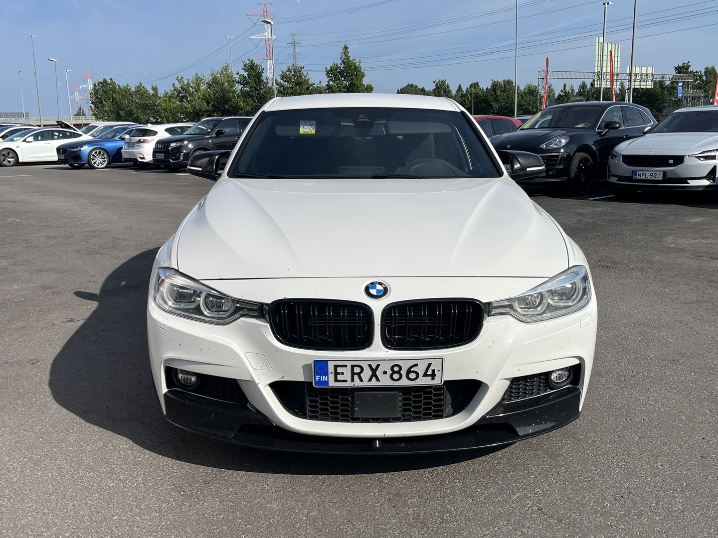 BMW - 330 - 330e iPerformance M-Sport - Sedan