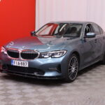 BMW - 330 - G20 Sedan 330e A Charged Edition Sport // Ambient / Lisälämmitin / Akustiikkalasit / Vakkari / CarPlay / LED // - Sedan