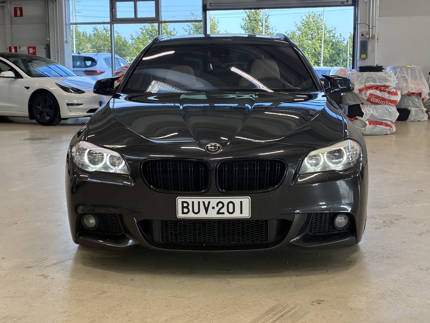BMW - 530 - Msport F11 Touring / Myydään huutokaupat.com - Farmari