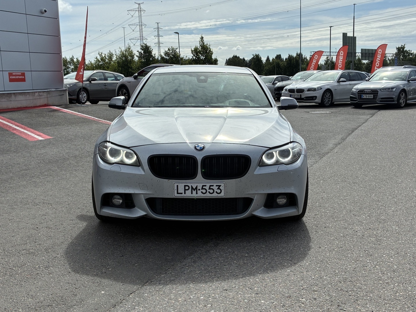 BMW - 530 - F11 Touring 530d TwinPower Turbo A Business Automatic / M-SPORT - Farmari