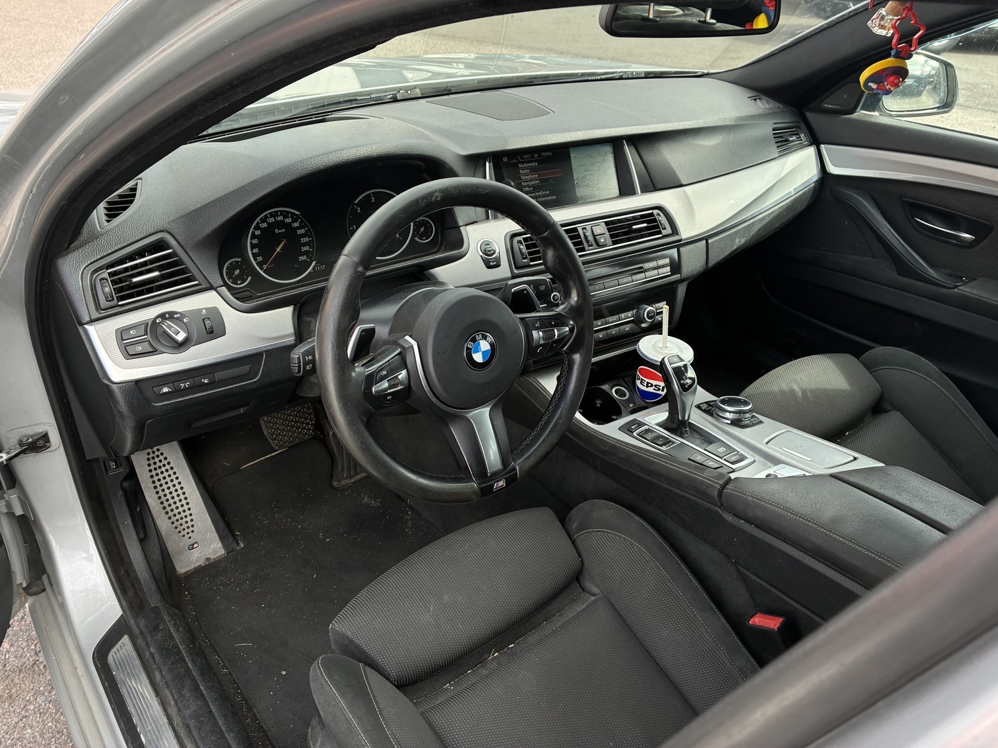 BMW - 530 - F11 Touring 530d TwinPower Turbo A Business Automatic / M-SPORT - Farmari