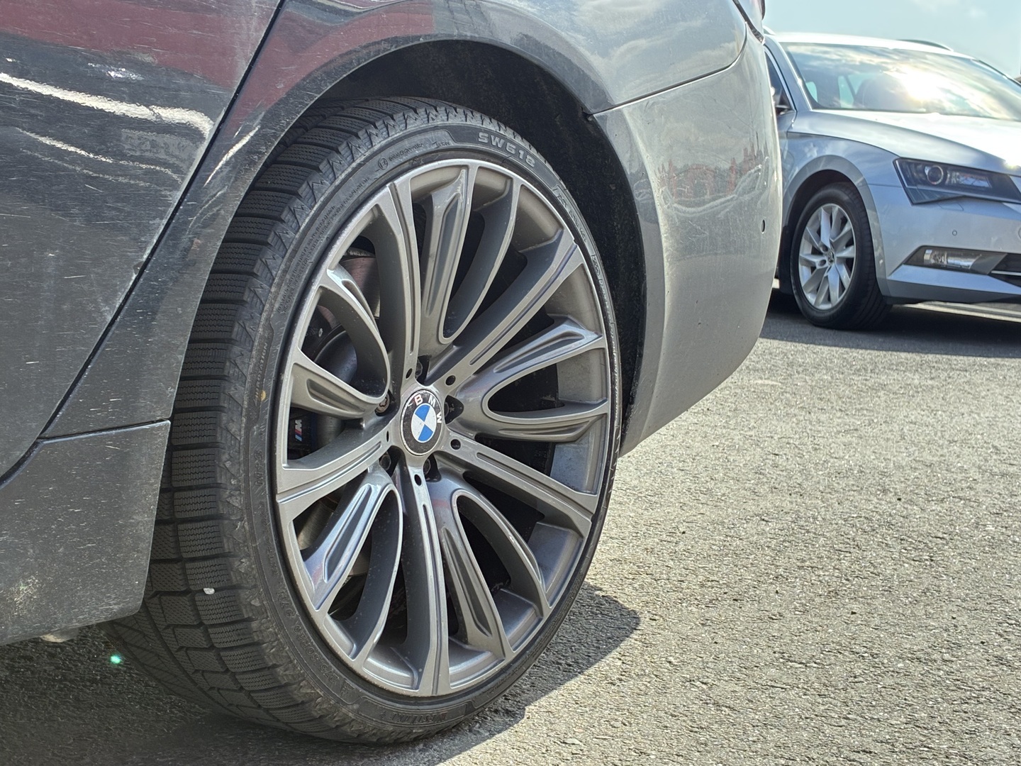 BMW - 530 - G31 LCI Touring xDrive M Sport / LED / Adapt.vakkari / HiFi / Vetokoukku / Merkkihuollot - Farmari