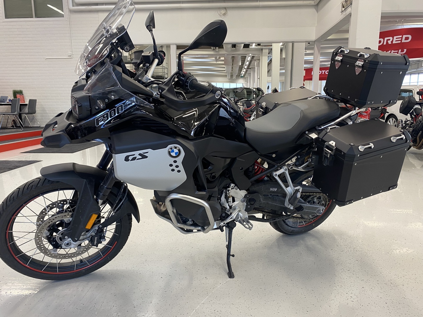 BMW - F - 900 GS Adventure // Juuri saapunut / 3x laukut / Ride Pro / Dynamic ESA / Ajomode pro // - Moottoripyörä