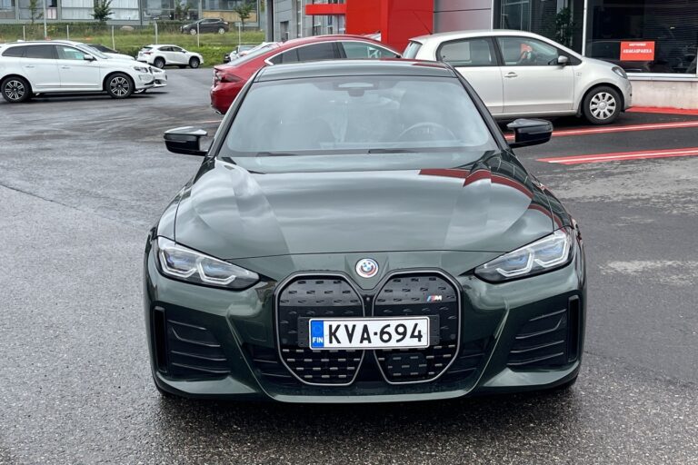 BMW i4 M50