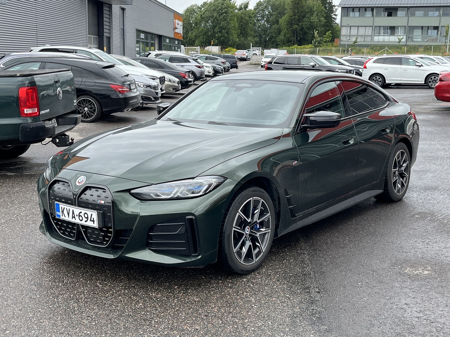 BMW - I4 M50 - 1-om. Suomi-auto / Laser / ACC / HUD / Koukku / Muistipenkki / Hifi / Comfort access / 360° // - Sedan