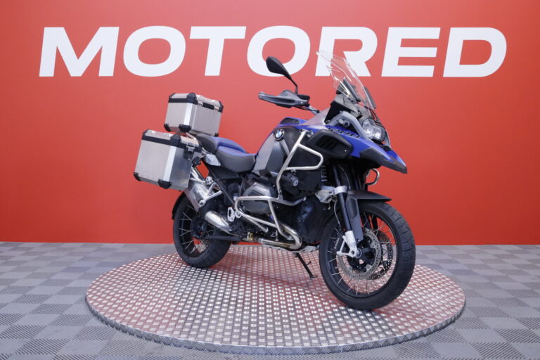 BMW - R - 1200GS Adventure // Juuri Saapunut! / Navi / 3x Laukut / Vakkari / Suomi-pyörä // - Moottoripyörä