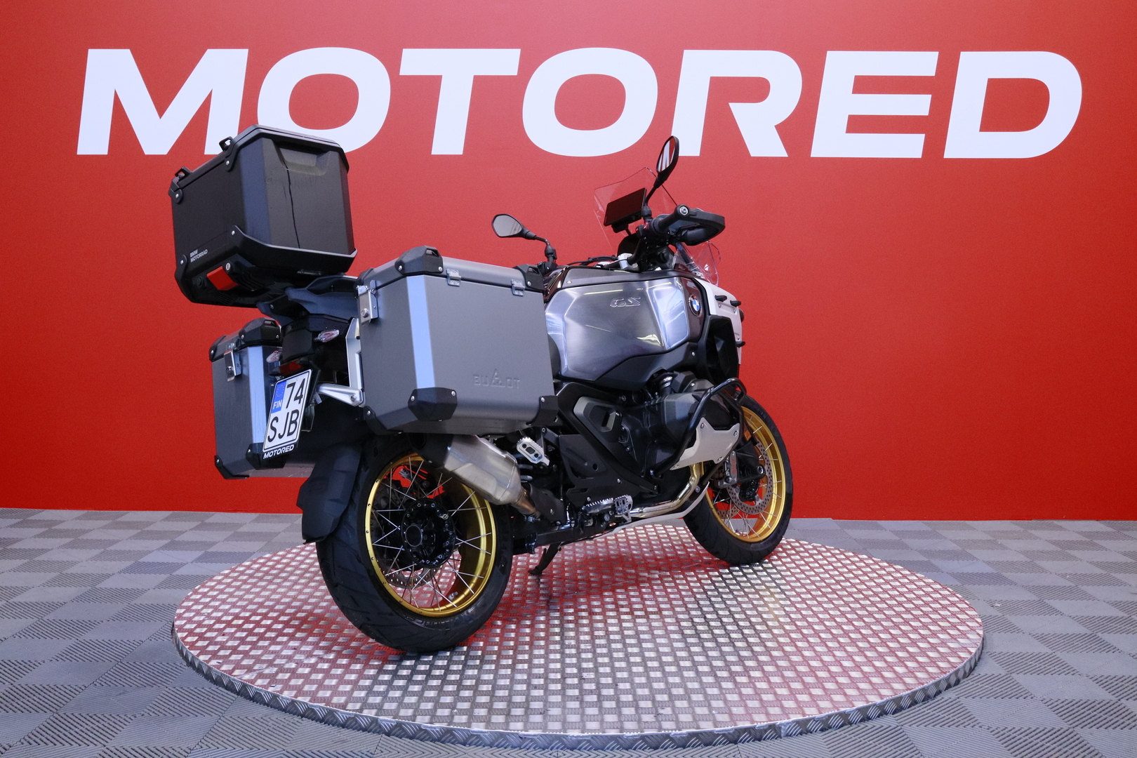 BMW - R - 1300 GS Adventure ASA // 5v. Jatkotakuu! / Comfort Adapt. alusta / Riding Assistant // - Moottoripyörä