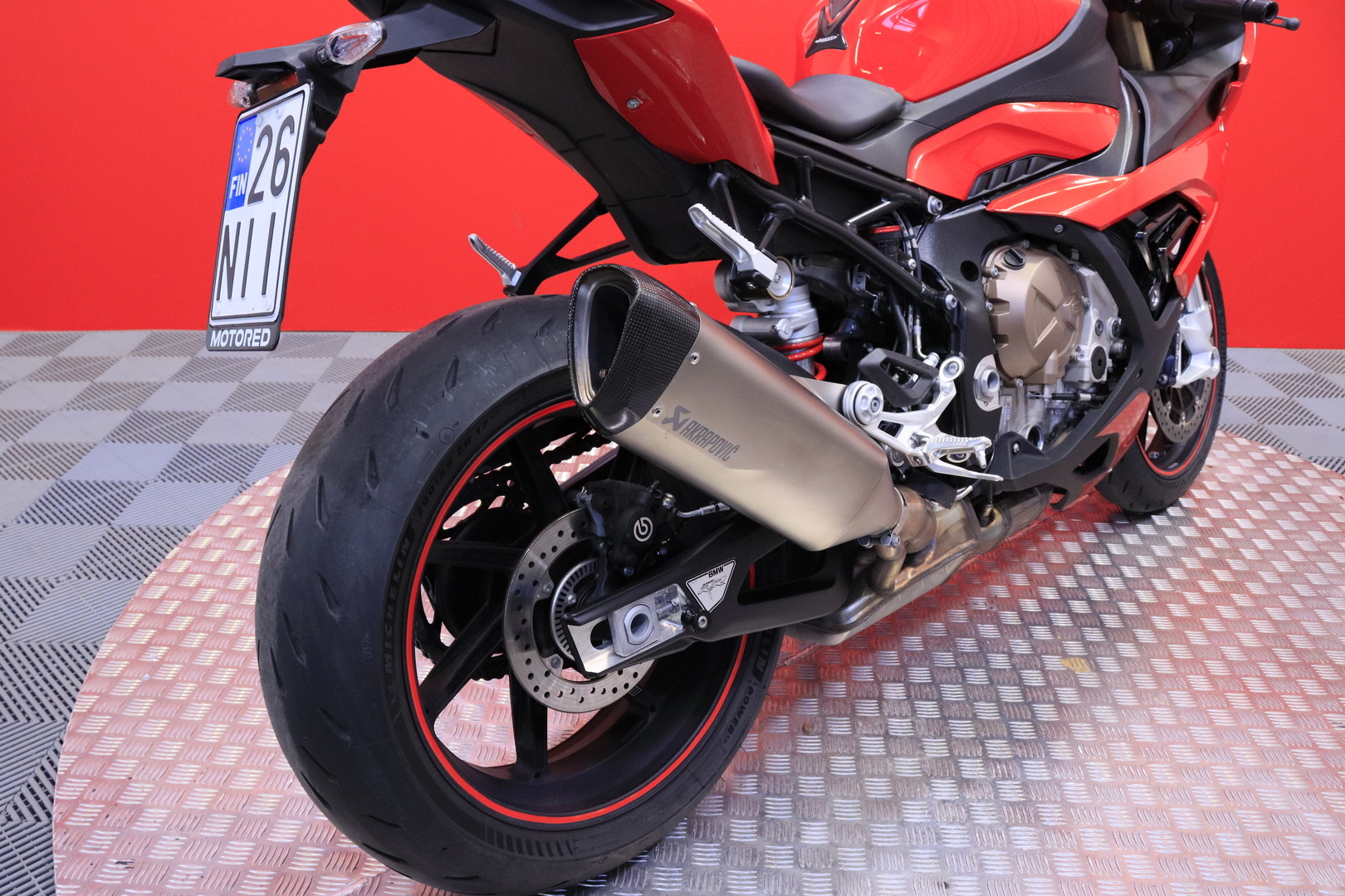 BMW - S - 1000RR // Suomi-pyörä / Huoltokirja / Shifter / Akrapovic / DTC / TFT // - Moottoripyörä