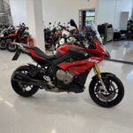BMW - S - 1000XR // Juuri saapunut! / Akrapovic / Navi / Suomi-pyörä / Vakkari // - Moottoripyörä