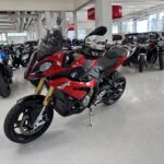 BMW - S - 1000XR // Juuri saapunut! / Akrapovic / Navi / Suomi-pyörä / Vakkari // - Moottoripyörä