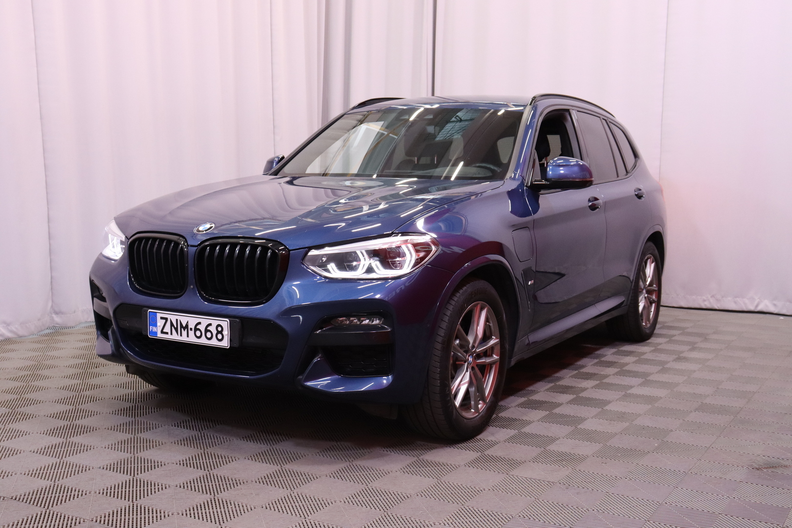 BMW - X3 - G01 xDrive 30e A Charged Edition M Sport - Maastoauto