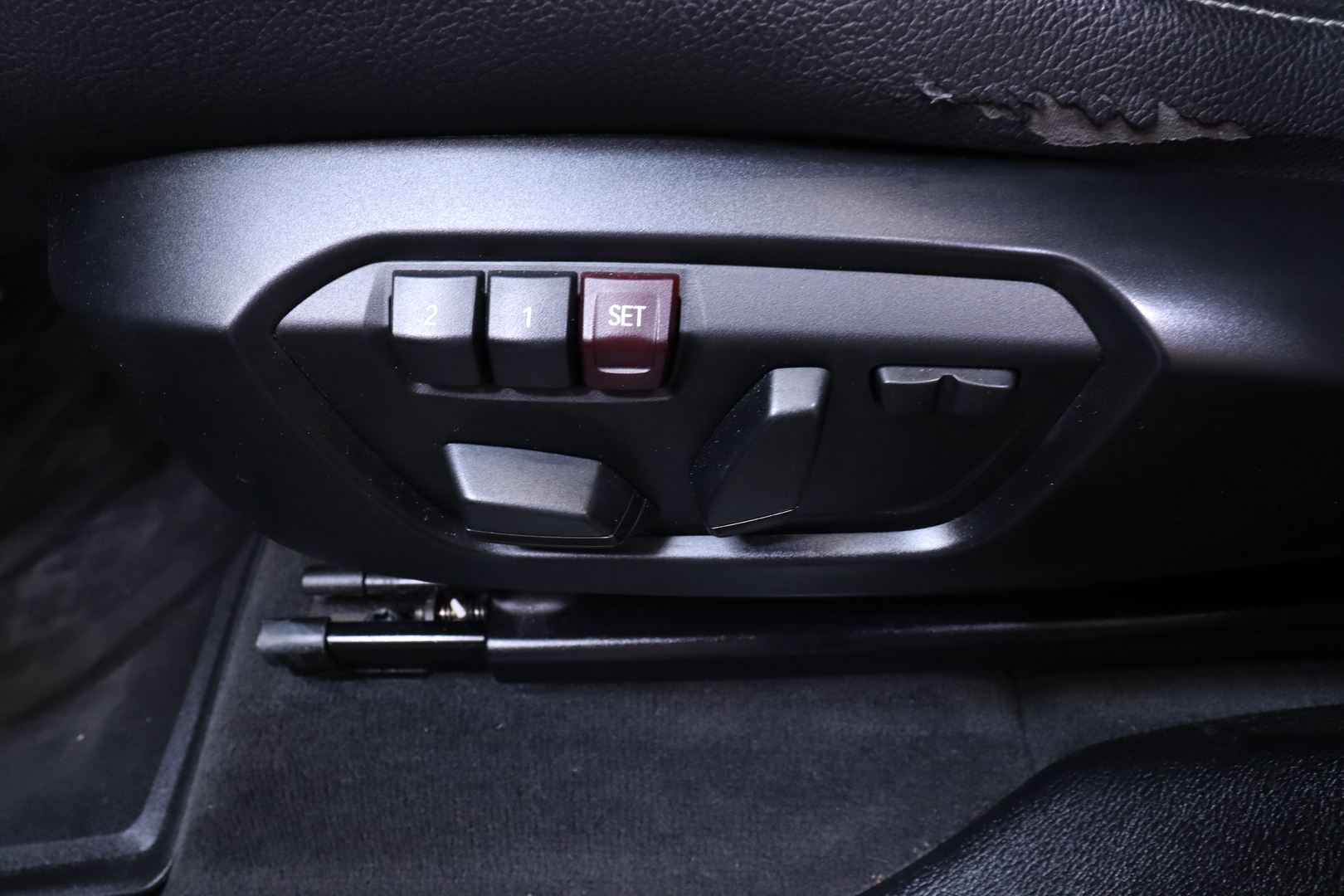 BMW - X4 - xDrive20d M Sport // Webasto / Muistipenkit / Vetokoukku / P. kamera / Vakkari / Sporttipenkit / Xenon / Shadow Line / - Sedan