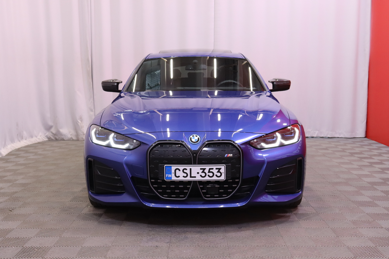 BMW - i4 M50 - Motorsport engineering // Laser / Carbon Paketti / ACC / H&K / HUD / Adapt.alusta / Kattoluukku / Koukku // - Sedan
