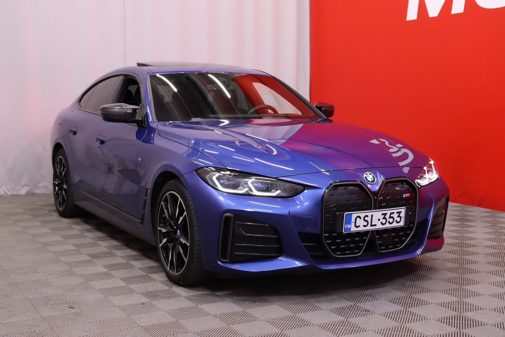 BMW - i4 M50 - Motorsport engineering // Laser / Carbon Paketti / ACC / H&K / HUD / Adapt.alusta / Kattoluukku / Koukku // - Sedan