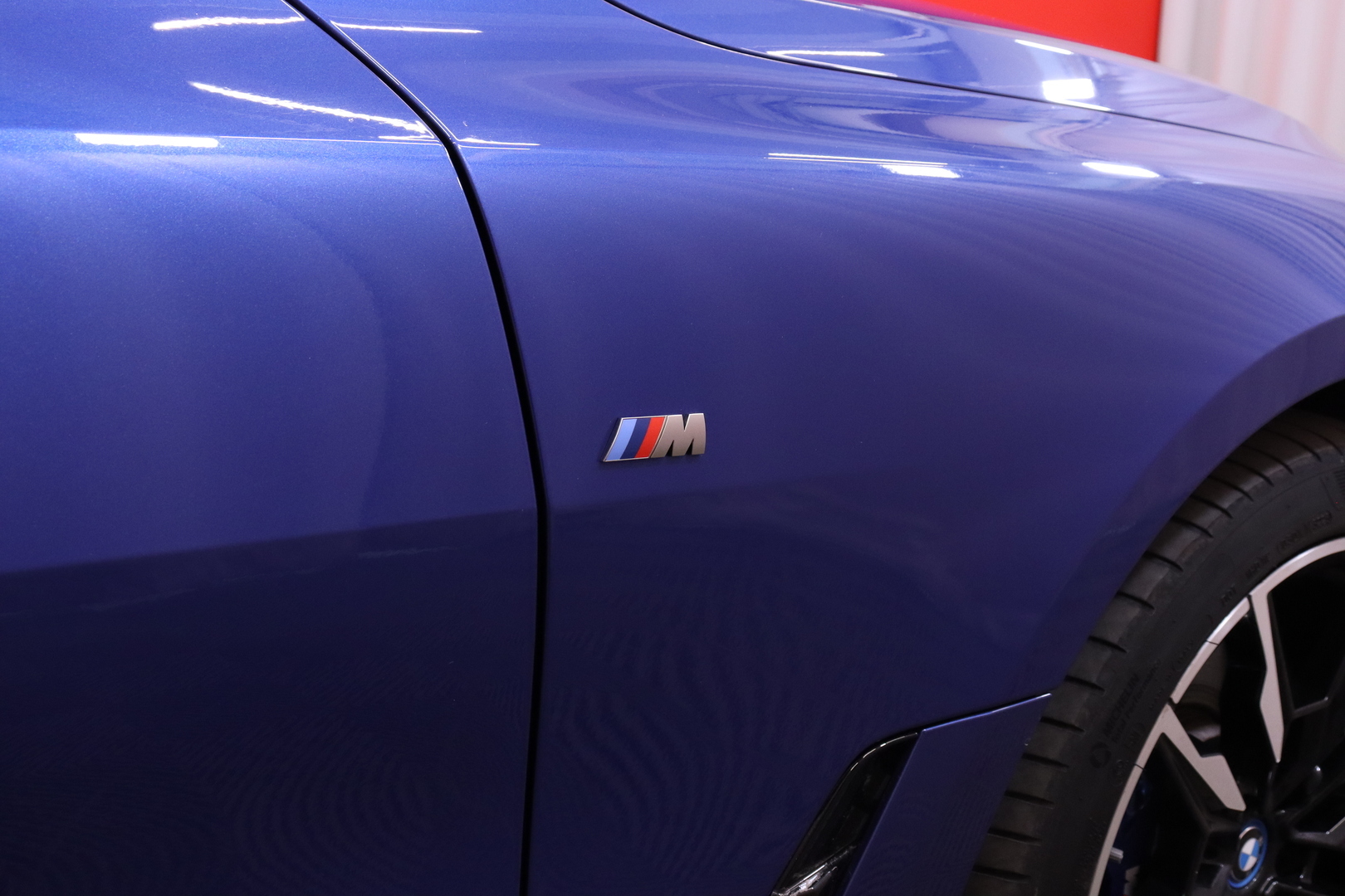 BMW - i4 M50 - Motorsport engineering // Laser / Carbon Paketti / ACC / H&K / HUD / Adapt.alusta / Kattoluukku / Koukku // - Sedan