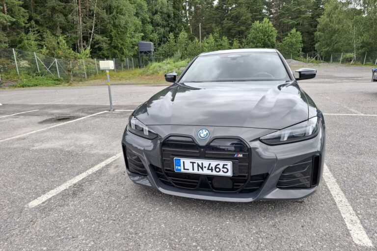 BMW i4 M50
