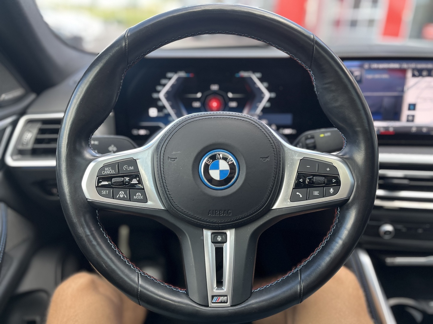 BMW - i4 M50 - Super Charged M Sport Pro - Sedan