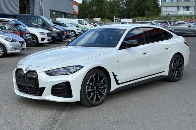BMW - i4 M50 - Fully Charged - Sedan